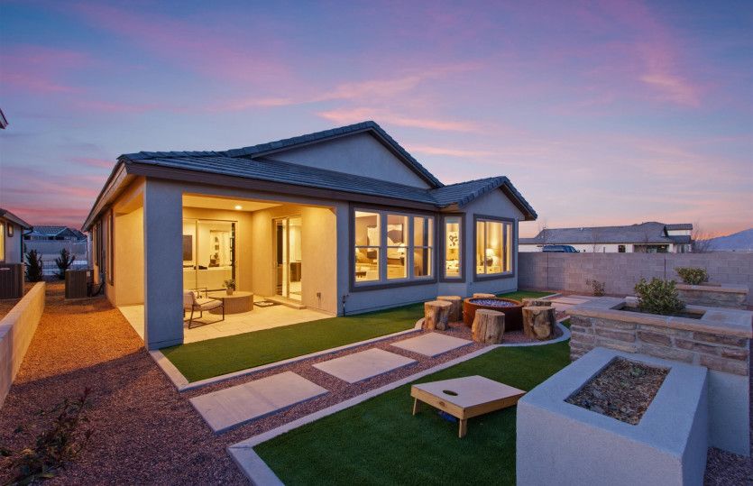 Enjoy the New Mexican seasons from your very own backyard.