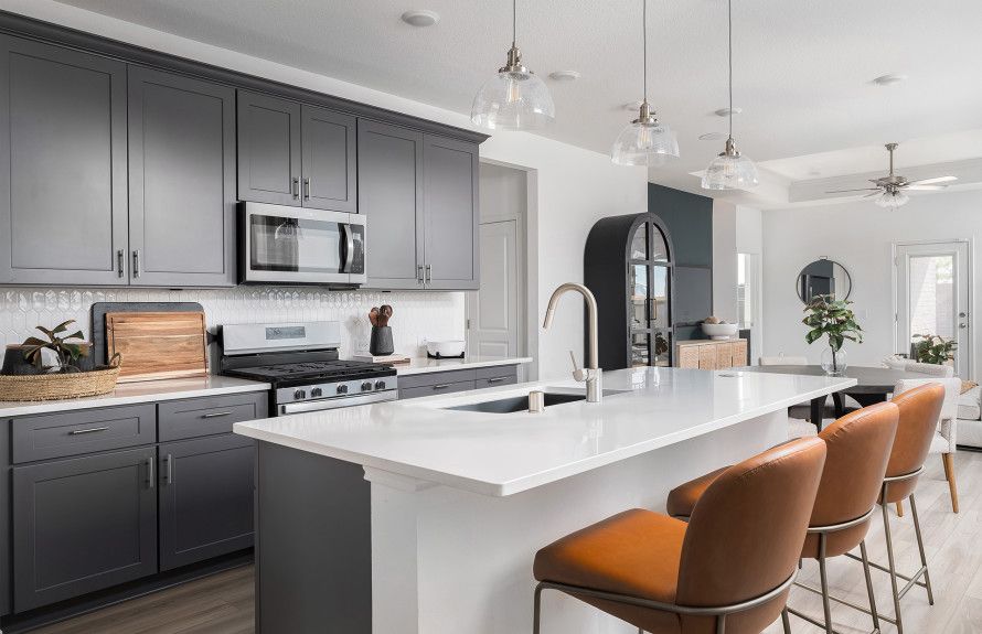 Single-story floor plan