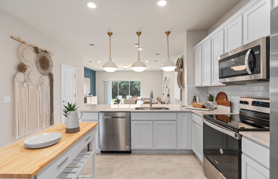 Townhome with Spacious Kitchen
