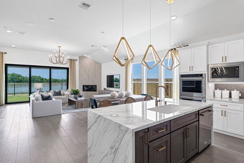 Spacious Kitchen