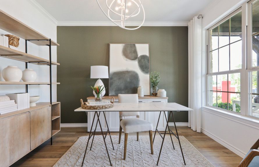 Versatile den space