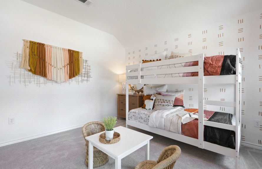 Secondary bedroom