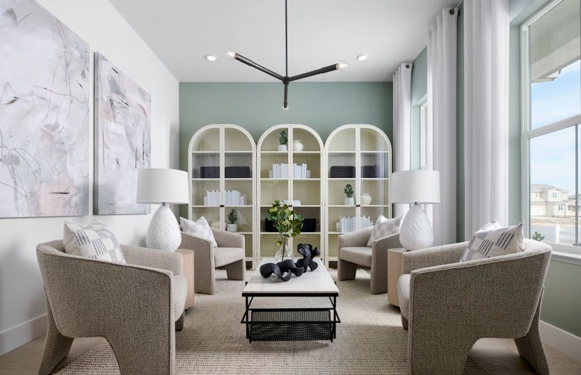 Versatile den office