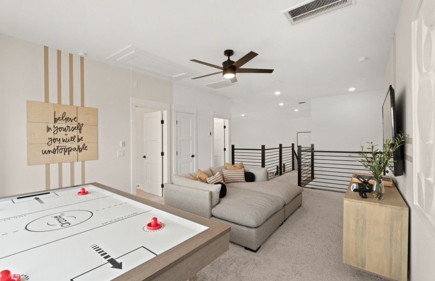 Spacious Gameroom