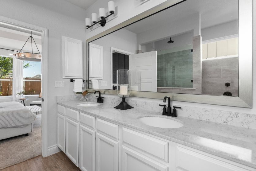 Owner's Bathroom