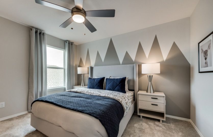 Secondary bedroom