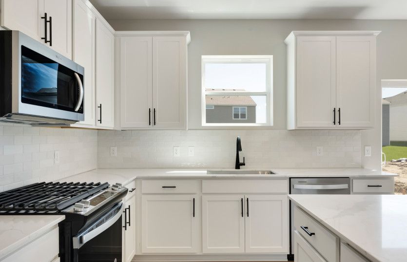 Gorgeous bright white kitchen