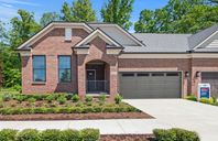 The Village at Beacon Pointe por Pulte Homes en Detroit Michigan