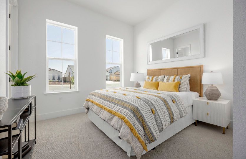Guest suite with natural sunlight