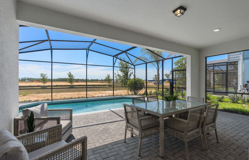 Enjoy Florida Living!