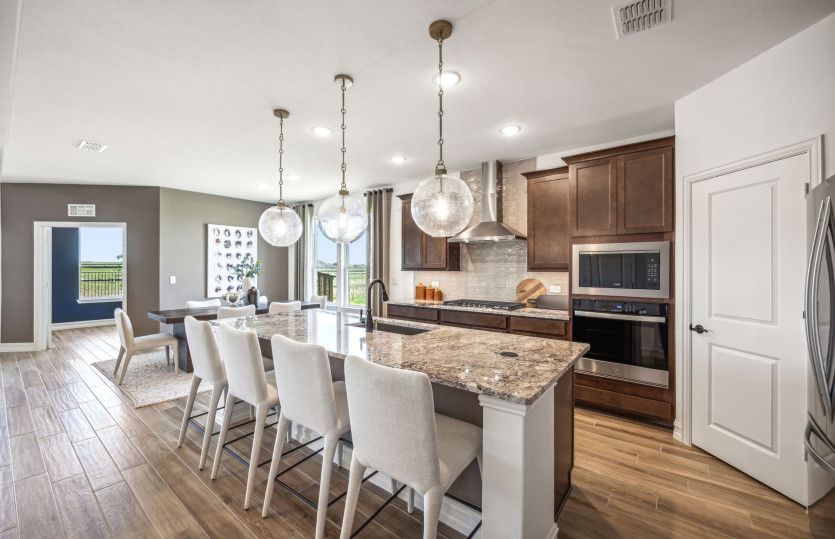 Eat-In Kitchen Island