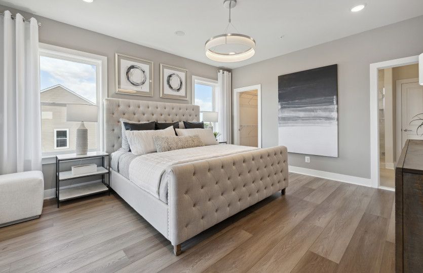 Luxurious Owner's Suite