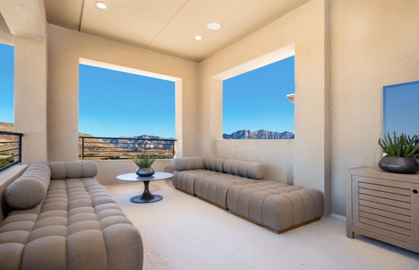 Pesaro Covered Patio at Owner's Suite