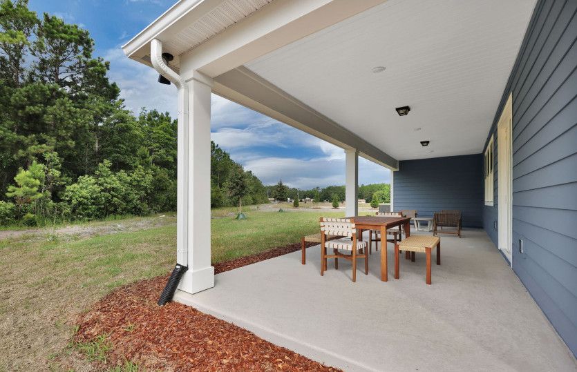 Easley | Covered Lanai