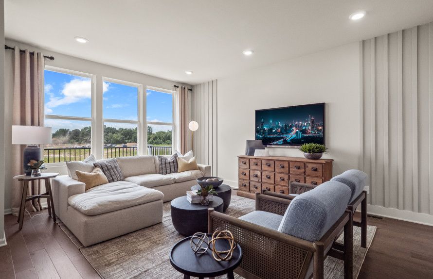 Airy Open Concept Living