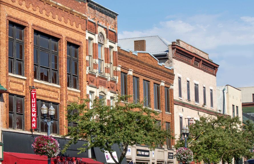 Close to Historic Delaware