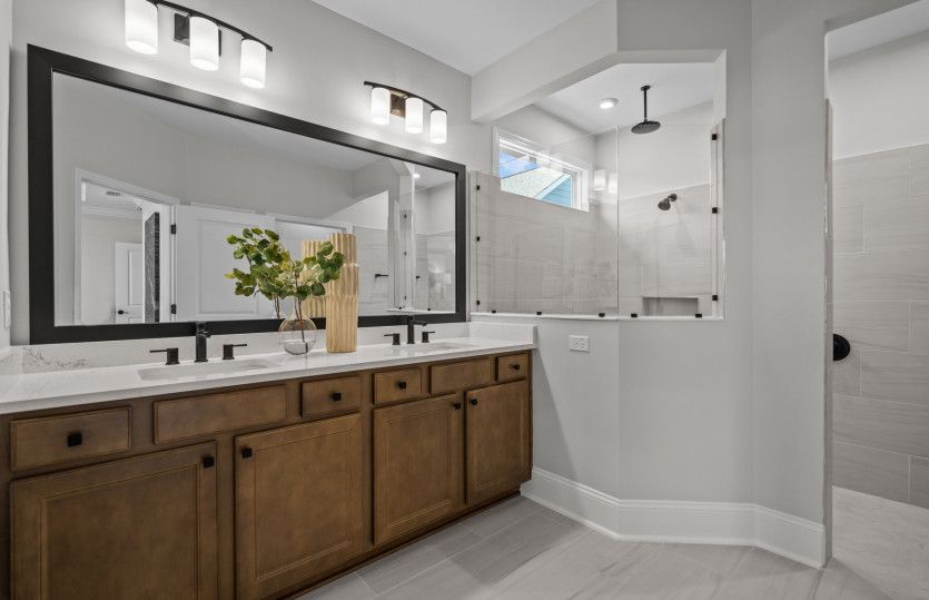 Dual sinks and large zero entry shower