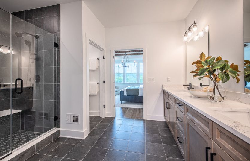 Owner's bath