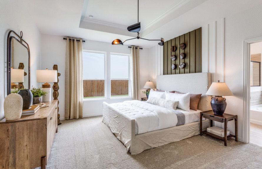 Private owner's suite with bathroom