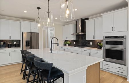 Spacious Kitchen with Large Island