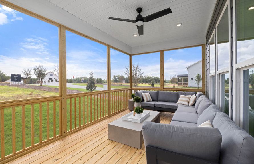 Large Screened-In Porches