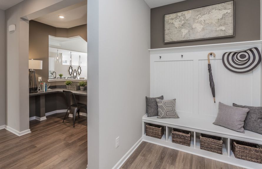 Everyday Entry with Boot Bench