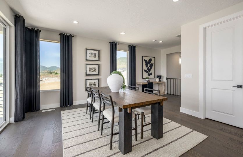 Spacious Dining