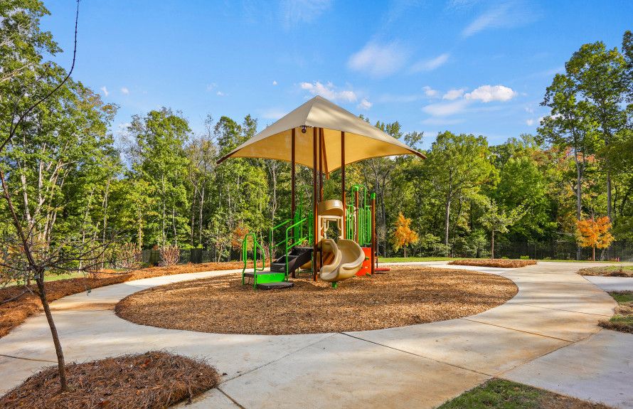 Tot Lot, Dog Park & Trails