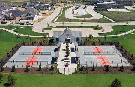 Pickleball at The Courts