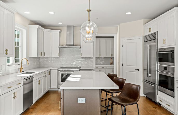 Oversized Kitchen Islands