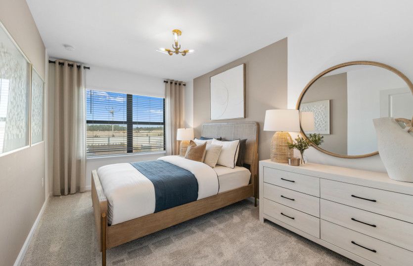 Secondary bedroom