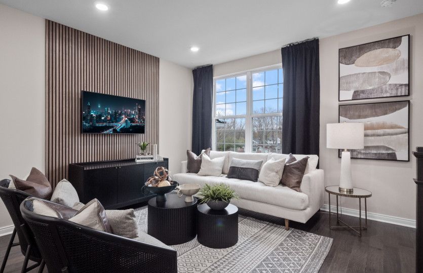 Light and Airy Gathering Room