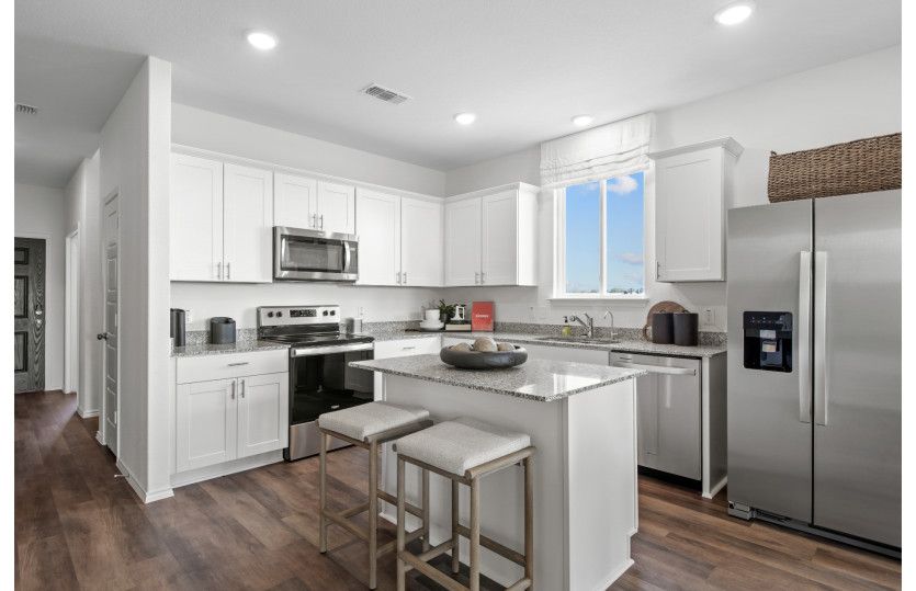 Eat-In Kitchen Island