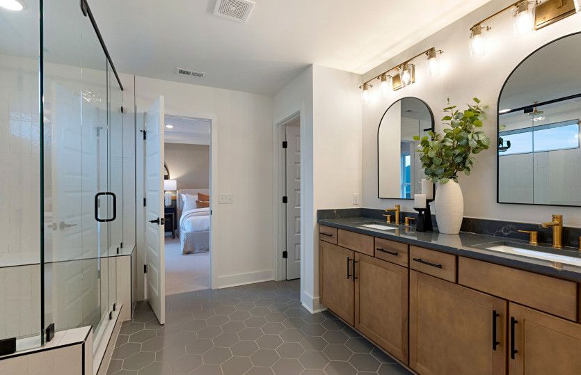 Valleybrook Owner's Bath
