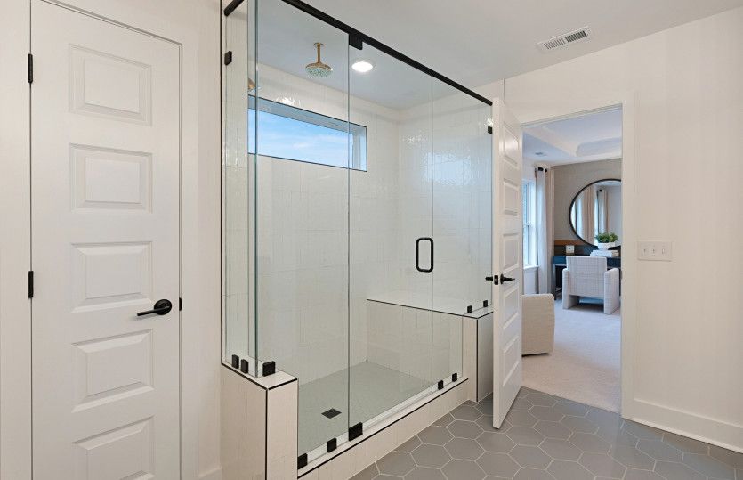 Valleybrook Owner's Bath