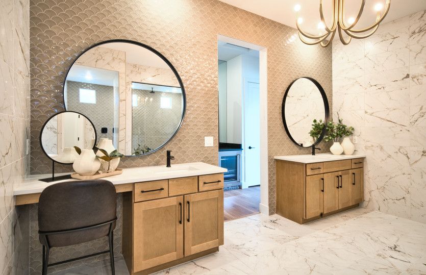 Owner's Bathroom