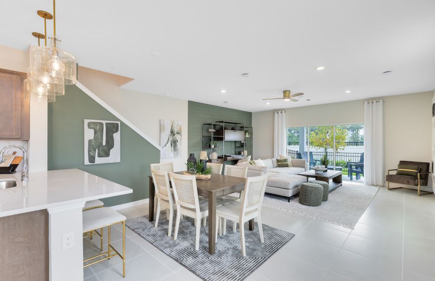 Cafe & Gathering Room