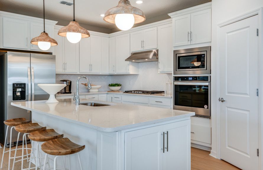 Kitchens Crafted to Impress