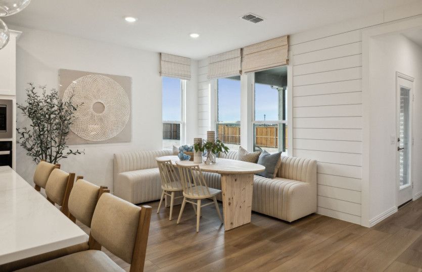 Dining area off kitchen