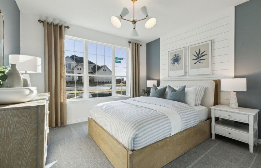 Secondary bedroom