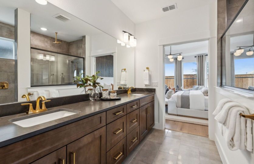 Spacious owner's bath