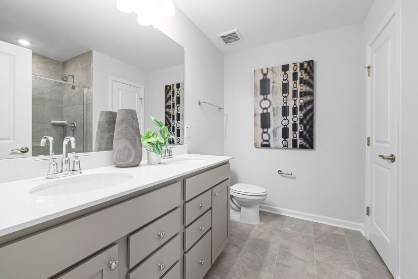 Luxury Owners Bath with Dual Sinks - Model Representation