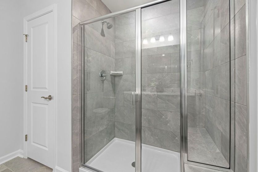 Owners Bath has Glass Walk-In Shower - Model Representation