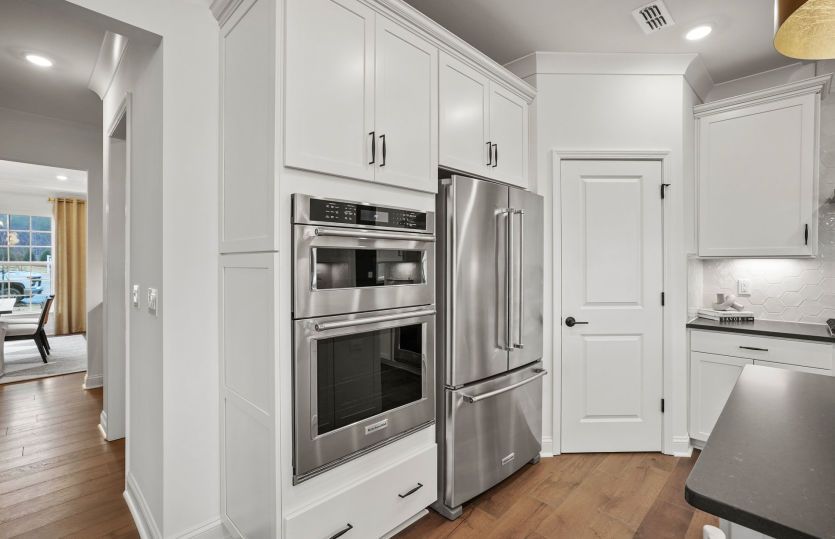 Open Kitchen and Café