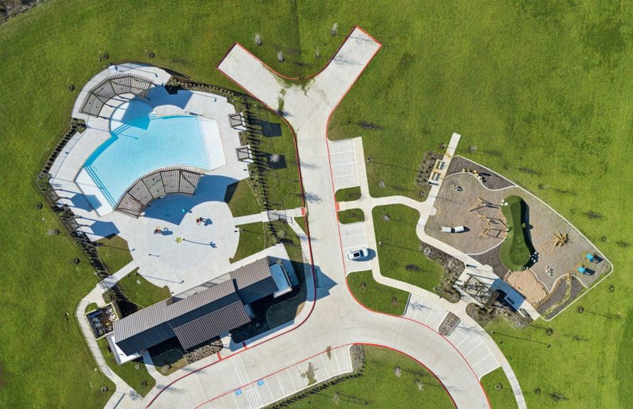 Resort-Style Amenities