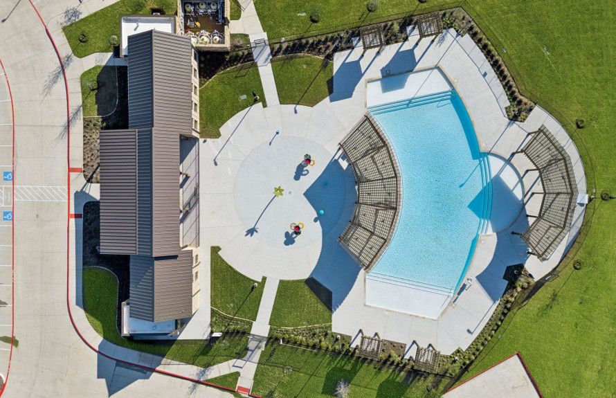 Resort-Style Amenities