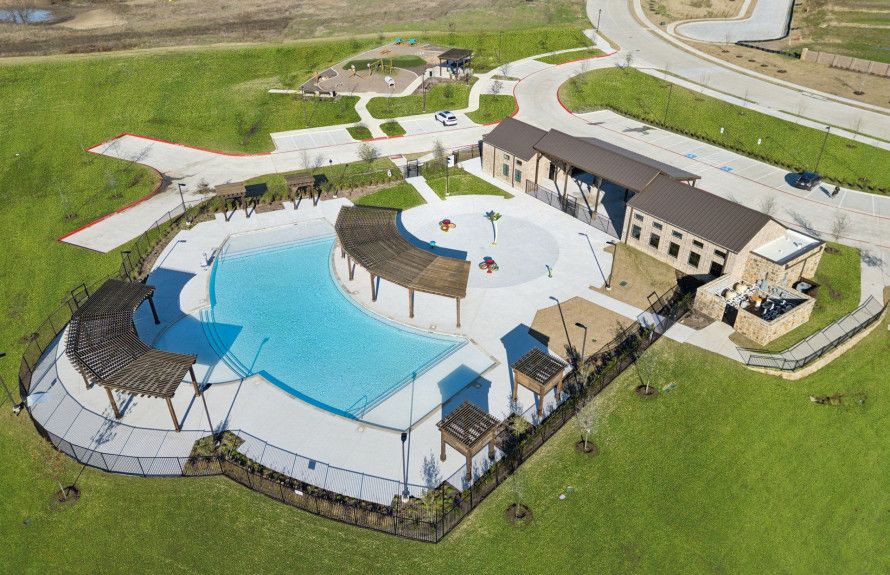 Resort-Style Amenities