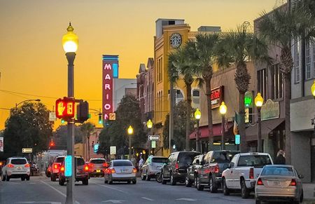 Enjoy Downtown Ocala