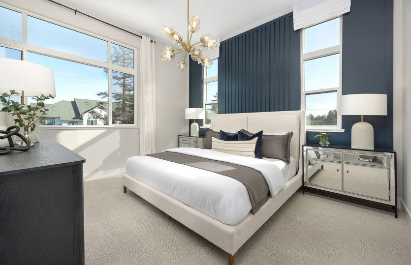 Expansive owner's suite