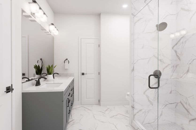 Luxurious Owner's Bath